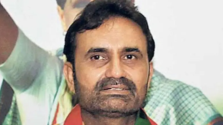 Cong relieves Gohil from AICC Bihar in-charge post, appoints Bhakta Charan Das