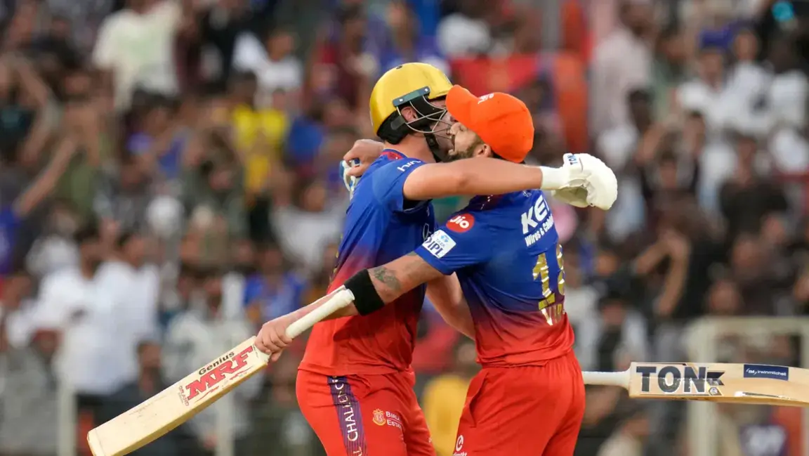 Will Jacks with Virat Kohli