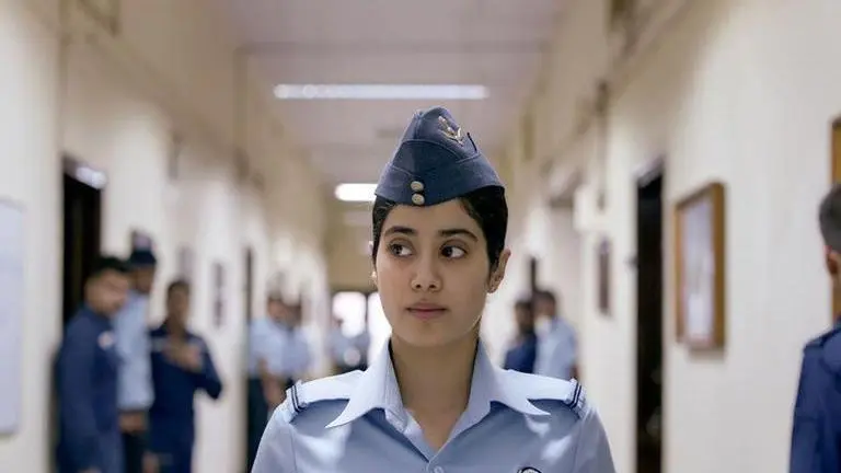 What time will gunjan saxena release? Janhvi Kapoor answers FAQs gunjan saxena the kargil girl release time