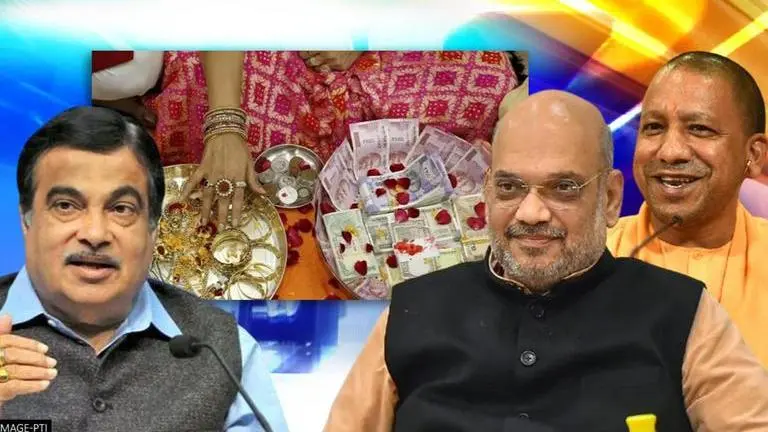 Dhanteras 2021: Amit Shah, CM Yogi & other leaders extend wishes to nation Dhanteras