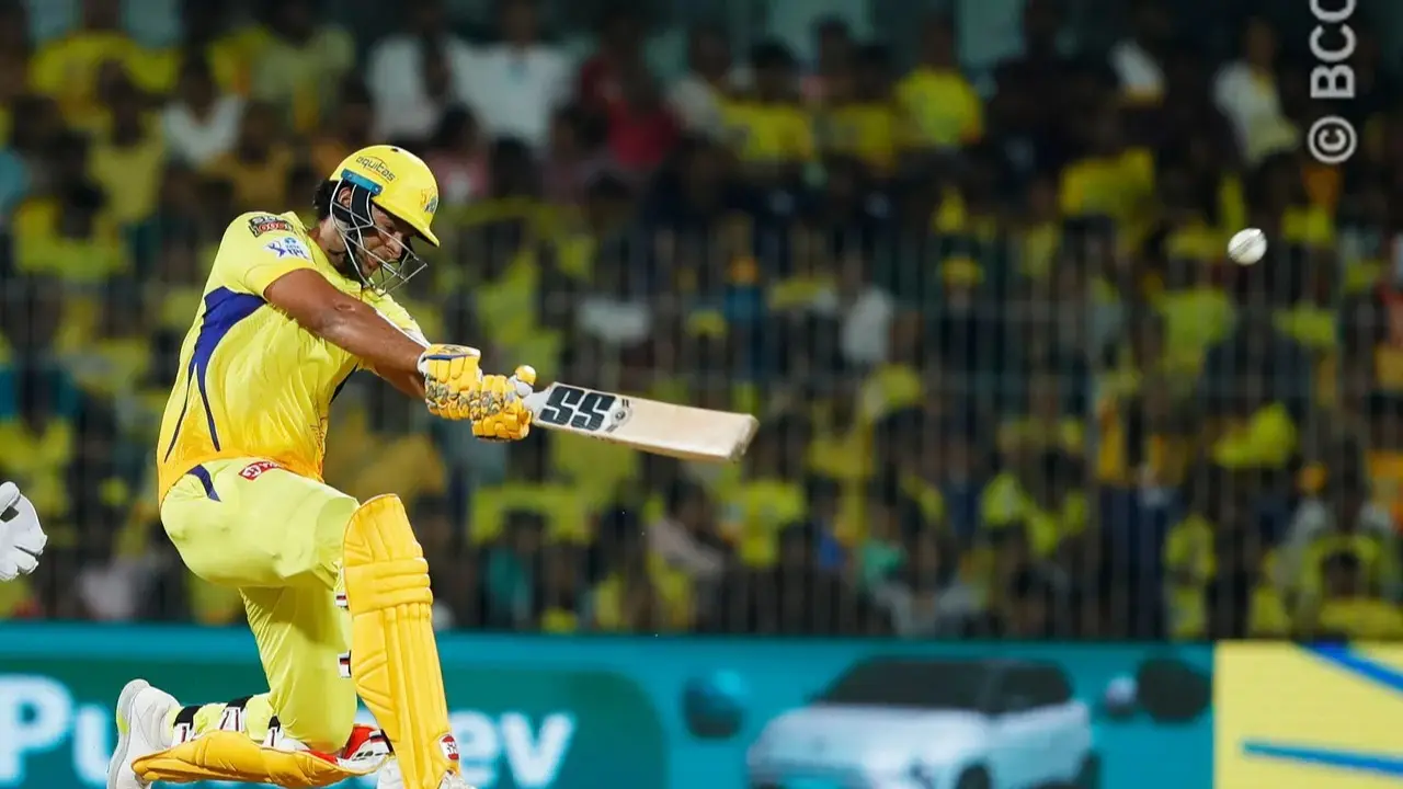 शिवम दुबे के खिलाफ स्पिनर्स लाने से डरती हैं टीमें, CSK के कोच का बड़ा बयान Shivam Dube