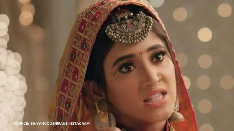 Shivangi Joshi shares glimpses of her prep to play Sirat in 'Yeh Rishta Kya Kehlata Hai' Shivangi Joshi