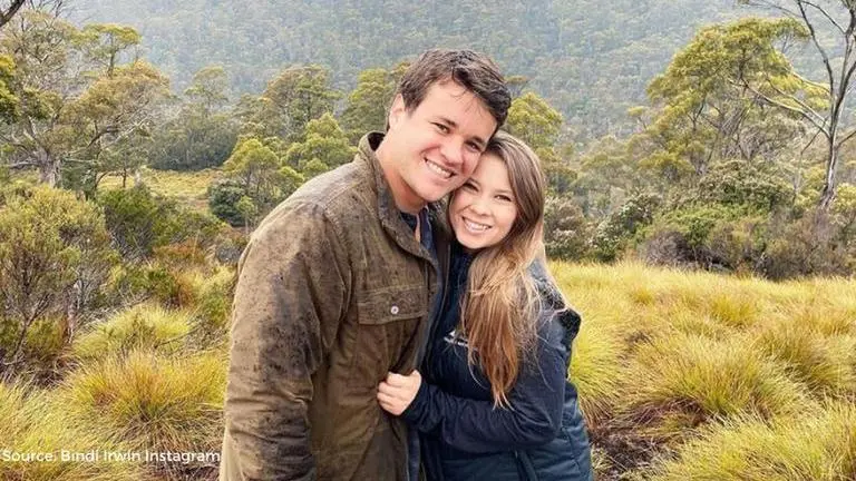 How did Chandler and Bindi Irwin meet? A look back at their romantic relationship Source: Bindi Irwin Instagram