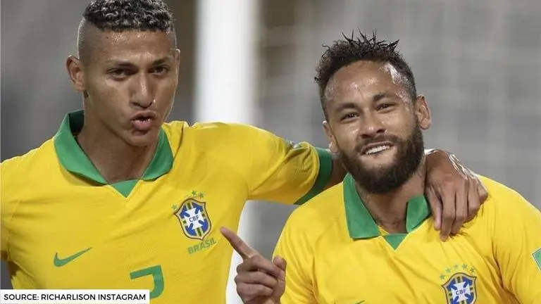 Neymar accidently caused Everton star Richarlison to receive 10,000 messages in 5 minutes neymar