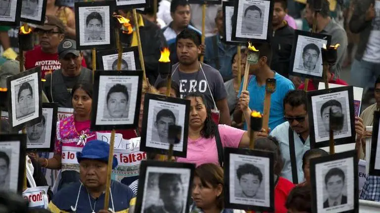 Mexico families of 43 missing students protest Mexico families of 43 missing students protest