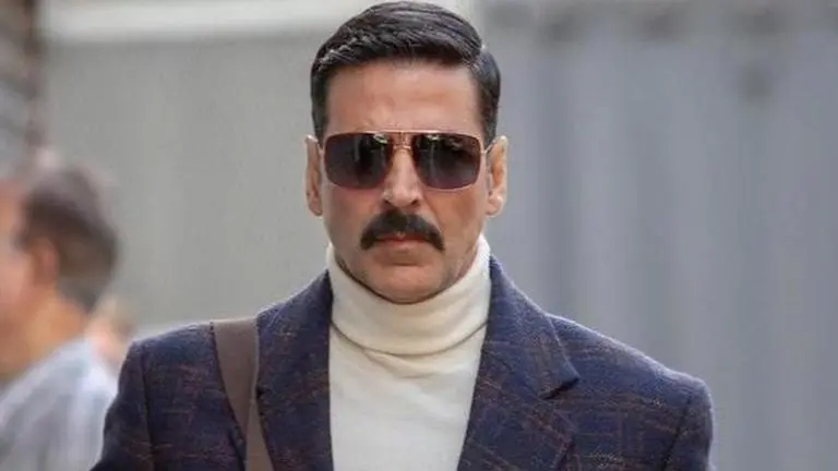 Akshay Kumar responds to outrage over tobacco endorsement; 'With humility, I step back' Akshay Kumar