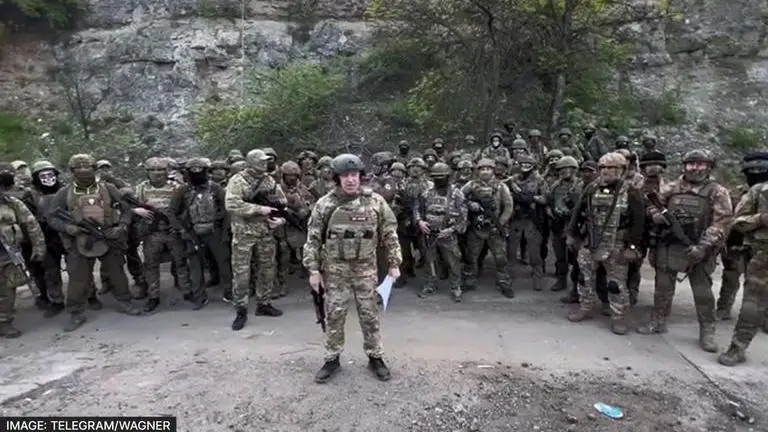 Wagner chief says no offensive in Bakhmut without weapons, threatens to withdraw on May 10 Wagner