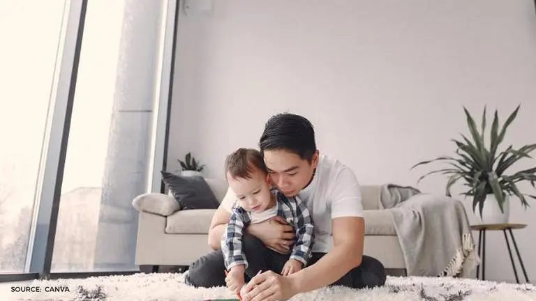 Father's Day messages in Hindi that one can share on this special occasion fathers day messages in hindi