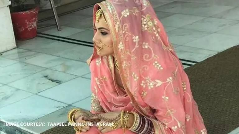 Taapsee Pannu was thinking THIS while she was all decked up as a bride in gurudwara Taapsee Pannu