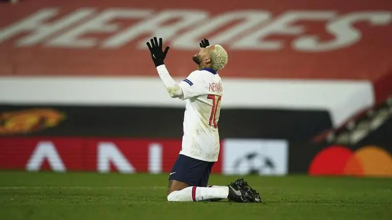 Goals galore for Ronaldo, Giroud, Neymar in Champions League