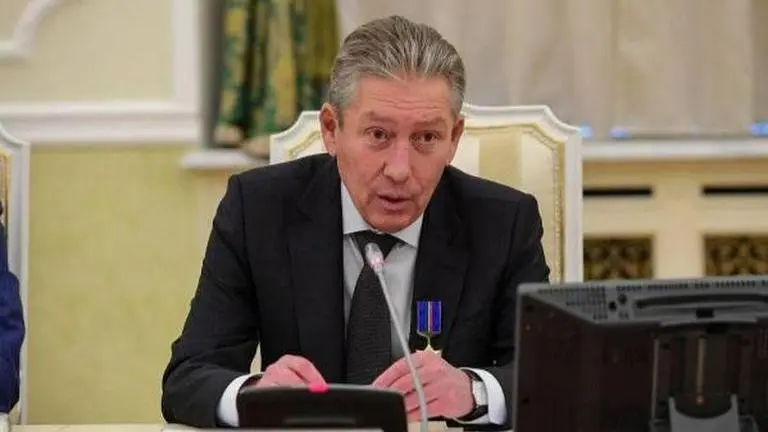 Russian oil boss who criticised Putin's war in Ukraine dies 'after falling from hospital' Russia