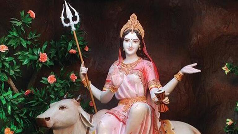 Chaitra Navratri 2023 Day 8 Who Is Goddess Mahagauri Know Shubh Muhurat Puja Vidhi Republic 6653