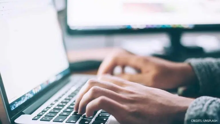 SSC result website crashes, students struggle to access Maharashtra class 10th results SSC