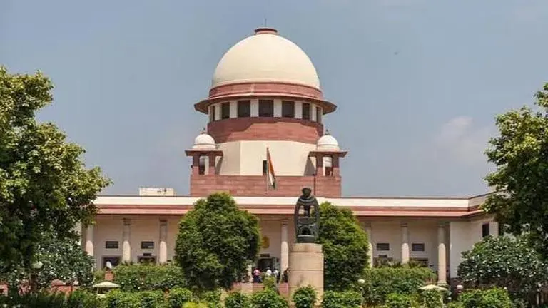 Over 22K govt relief camps functional in country to help needy citizens, Centre informs SC Supreme Court