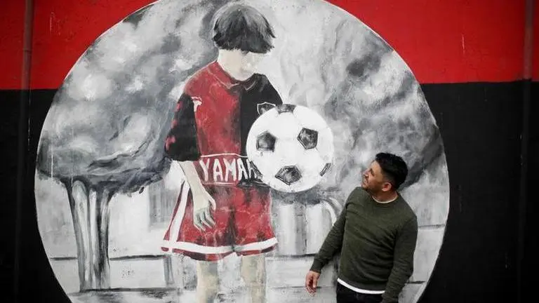 After Barcelona, Messi's Argentine hometown dreams of return