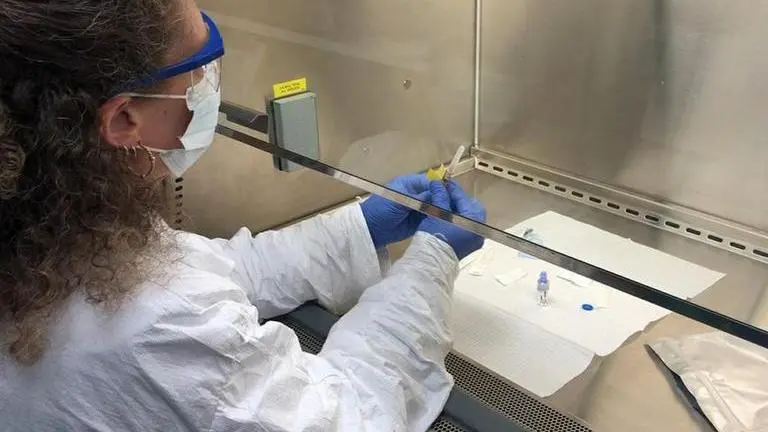 New York hotels become barracks for health workers ‘going to war’ New York hotels become barracks for health workers ‘going to war’