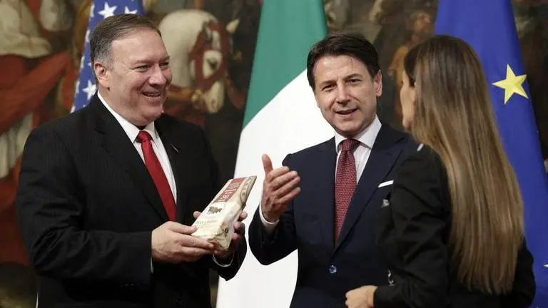 Pompeo meets Italian PM in Rome