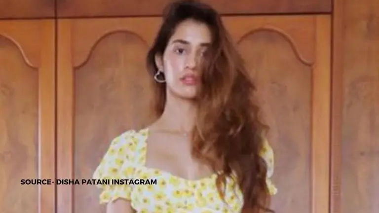 Disha Patani's dewy make-up tutorial will soon be out on YouTube; fans drop in heart emoji Disha Patani
