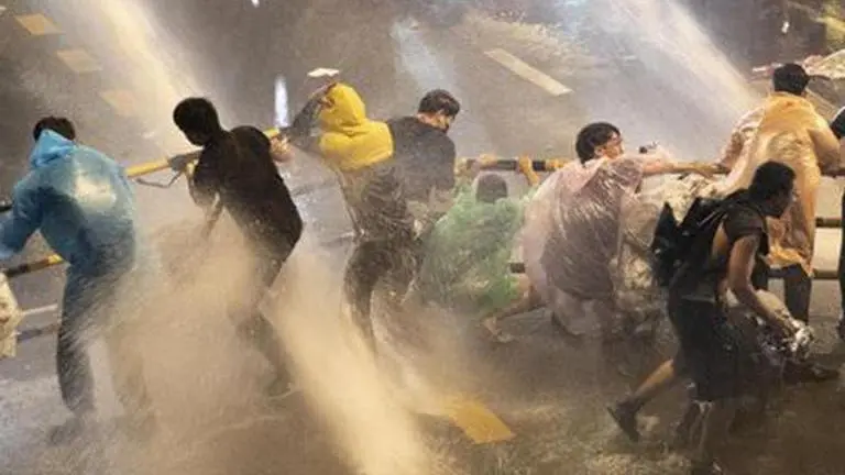 Thailand riot police fire water cannons at protestors demanding monarchy reforms Thailand: Riot police use water cannons to fire protestors demanding monarchy reforms