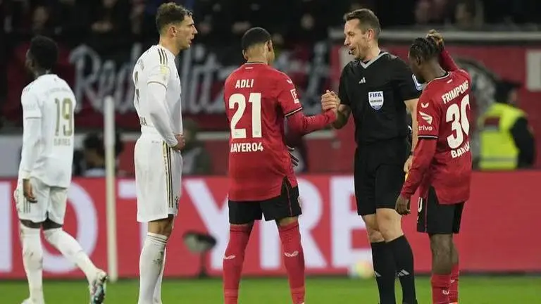 Bayern Munich miss chance to go top, losing to 2 VAR penalties at Bayer Leverkusen Bayern vs Leverkusen