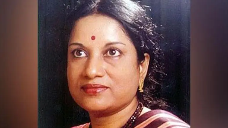 'Cinema Paithiyam', remake of 'Guddi', was a hit too; Vani Jayaram's flawless rendition enthralled all