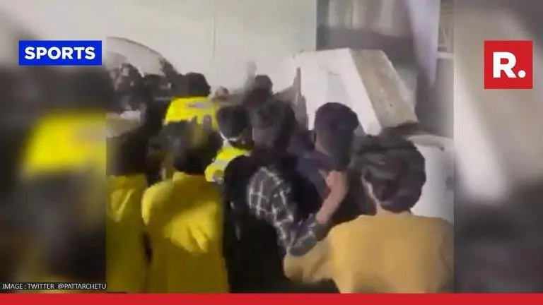 Kerala Blasters and Bengaluru FC fans indulge in ugly brawl during ISL match - WATCH Kerala Blasters-Bengaluru FC