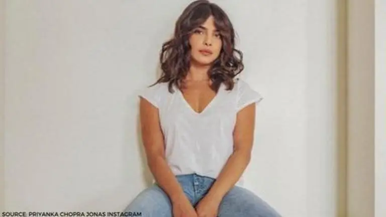 Priyanka Chopra Jonas shares hilarious Bernie Sanders memes ft. the Chopra-Jonas family Priyanka Chopra Jonas