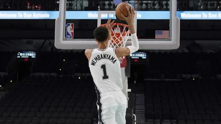 Victor Wembanyama’s height no longer a mystery: 7 feet, 3-1/2 inches is official, San Antonio Spurs say Wembanyama’s height no longer a mystery: 7 feet, 3-1/2 inches is official, Spurs say