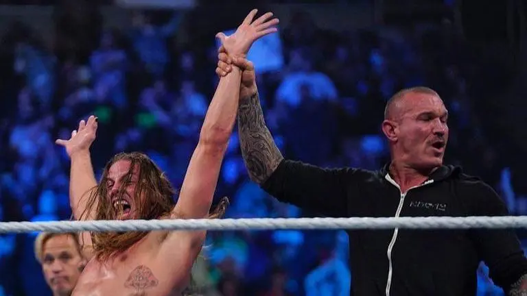 Riddle opens up on partner Randy Orton's health, seeks revenge for Reigns & The Bloodline Riddle gives update on Randy Orton injury
