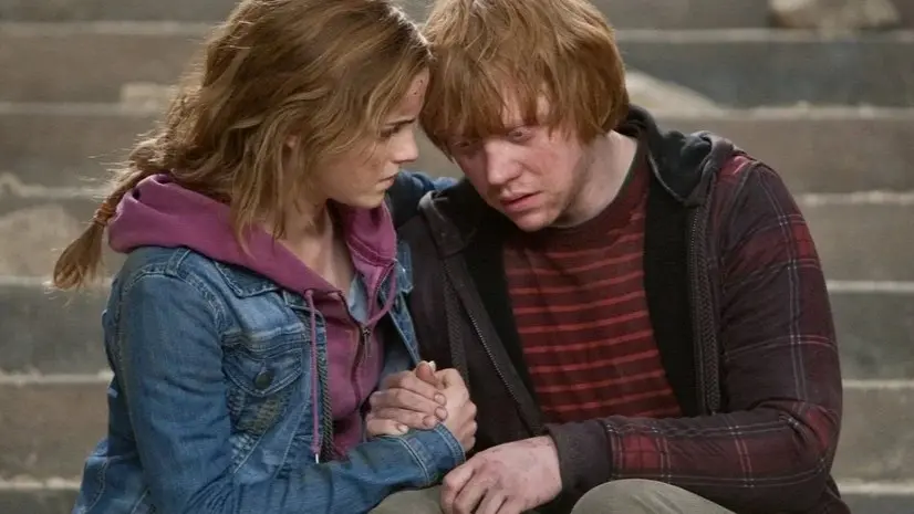 When Emma Watson Said Kissing Harry Potter Co-star Rupert Grint Was The 'Most Horrible Thing' To Do A still from Harry Potter And The Deathly Hallows Part 2