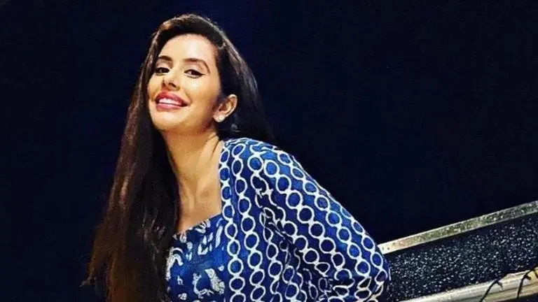 Charu Asopa's energetic dance moves on 'Talli Hokar Nachan De' adored by fans; Watch Charu Asopa