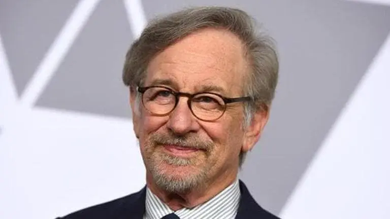 Steven Spielberg's 'The Fabelmans' receives a long-standing ovation at TIFF Steven Spielberg