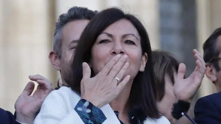 Paris Mayor Anne Hidalgo declares victory in election