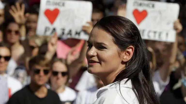 EU awards human rights prize to Belarus opposition