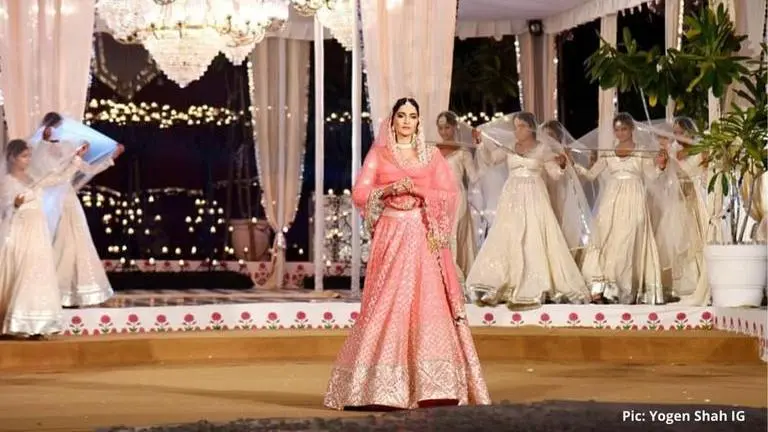 When Sonam Kapoor walked the ramp & stole the show at fashion weeks; See pics sonam kapoor