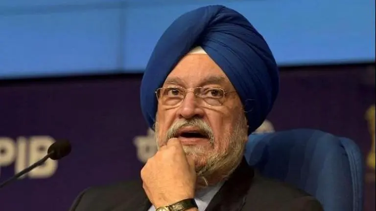 494 domestic flights carrying 38,078 passengers operated in India on Thursday: Aviation minister Hardeep