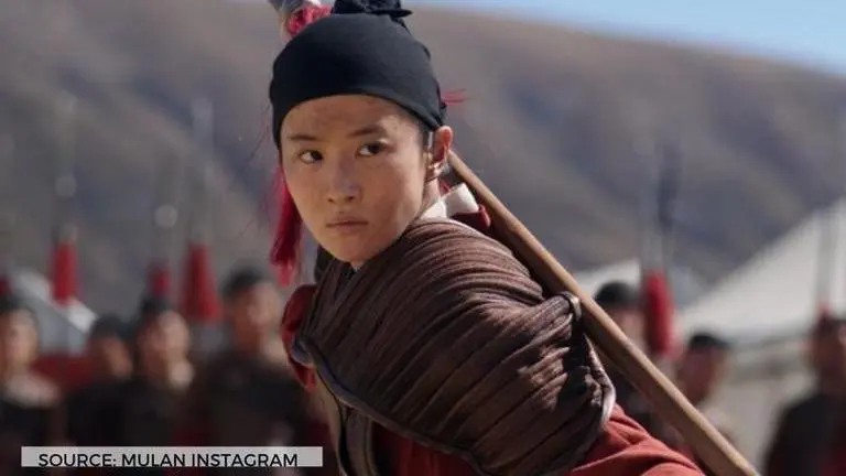 Liu Yifei reveals cast and crew of 'Mulan' treated her as "one of the guys" on set Liu Yifei