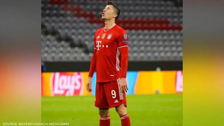 Robert Lewandowski injury update: Will the Bayern forward play vs PSG in the UCL 2nd leg? robert lewandowski injury update