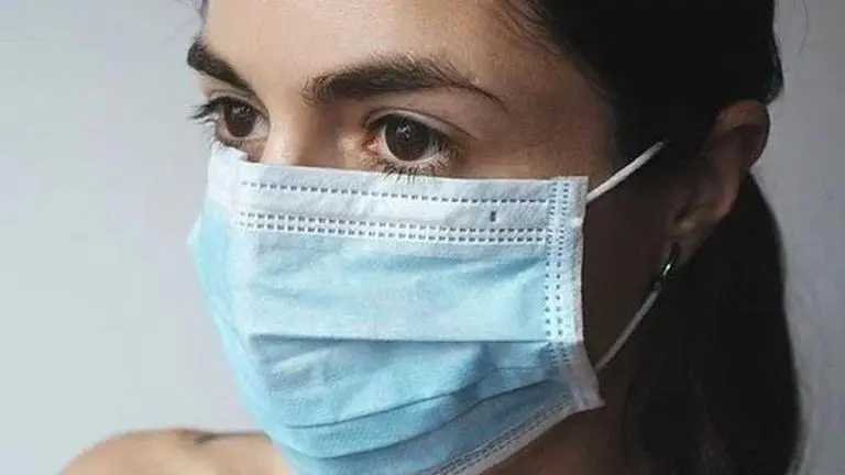 France to distribute 40 million face masks to the country's poorest citizens France