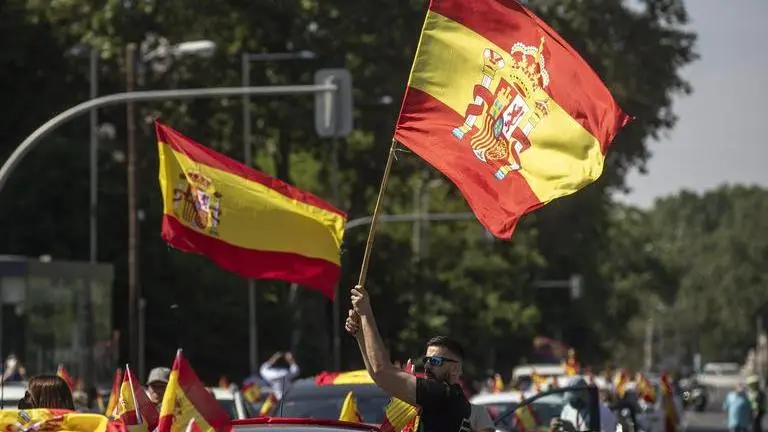 Spain: Violence flares back up at protests for jailed rapper