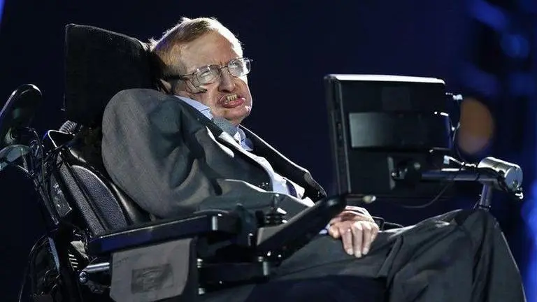 Stephen Hawking's family donates his ventilator to UK hospital amid COVID-19 crisis Stephen Hawking