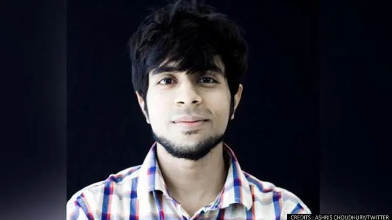 Meet Ashris, the coder who is re-imagining composition of India with maps of visual data Coder