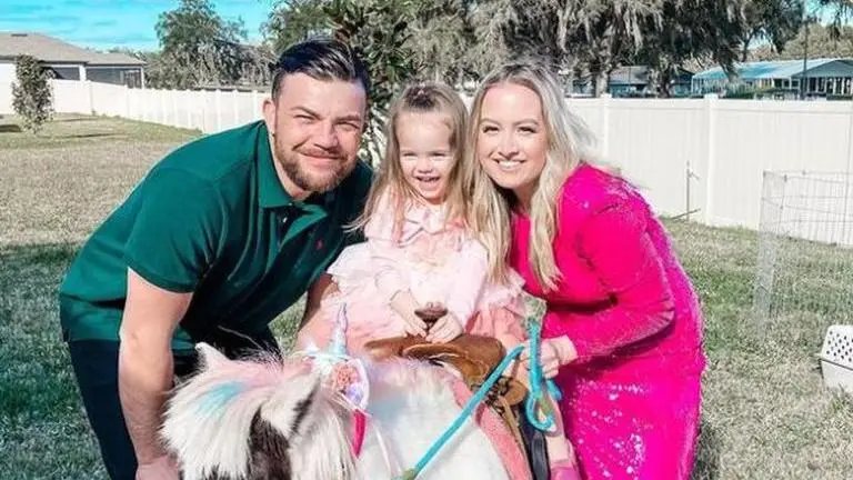 90 Day Fiancé's Elizabeth Potthast announces 2nd pregnancy with husband Andrei Castravet 90 Day Fiance