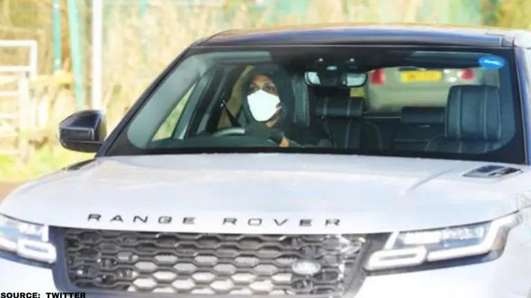 Coronavirus in UK: Odion Ighalo, Scott McTominay arrive at Carrington wearing masks Coronavirus in UK