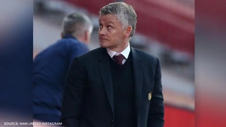 Man United fans chant 'Get Jadon Sancho' near team bus after Carabao Cup win man united