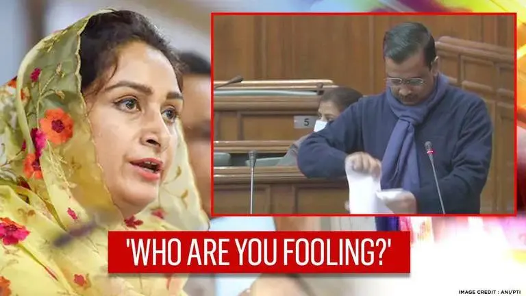 Harsimrat Badal slams Kejriwal's 'cheap publicity' on Farm Laws; shows govt's notification Harsimrat Kaur Badal