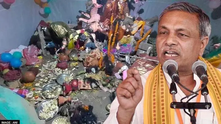 Send a fact-finding team of MPs to Bangladesh to probe attacks on Hindus: VHP to govt VHP