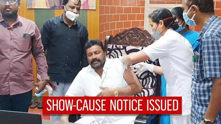 Karnataka Minister vaccinated at home: Show-cause notice issued to Haveri district RCH Karnataka