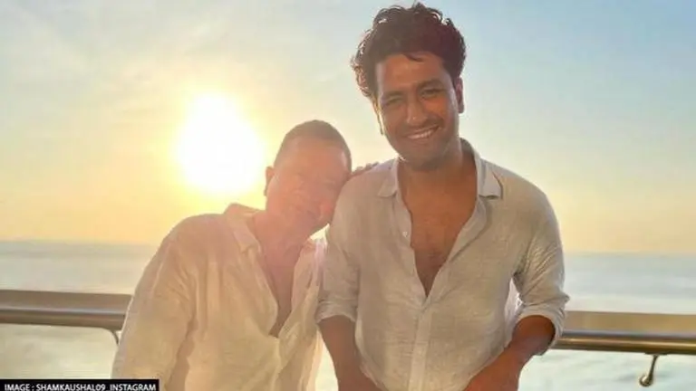 Vicky Kaushal's dad Sham Kaushal drops picture with actor; calls him 'source of my energy' Vicky Kaushal, Sham Kaushal