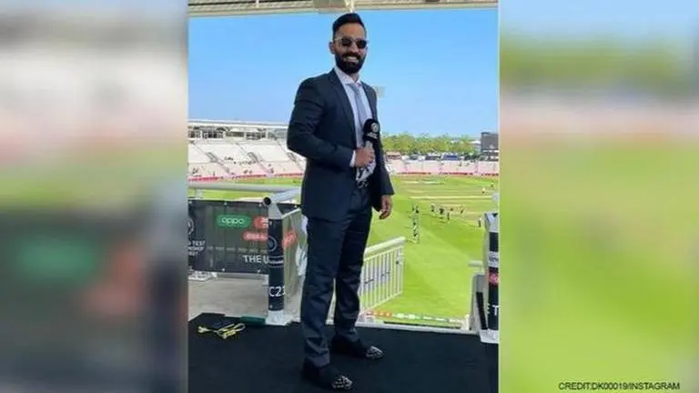 'Bats are like a neighbour's wife': Dinesh Karthik lands in trouble over 'sexist' comment Dinesh Karthik